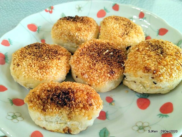 Taiwan grilled biscuits store「老宜記燒餅鋪」, Taipei, Taiwan, SJKen, Dec 9, 2020.