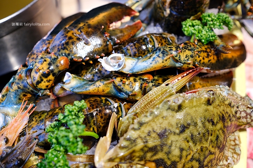 大魔大滿足鍋物(中壢店)。日本A5和牛、頂級龍蝦花蟹海鮮船,爽嗑13種夢幻食材每人只要千元,僅此一檔、錯過等明年! @蹦啾♥謝蘿莉 La vie heureuse
