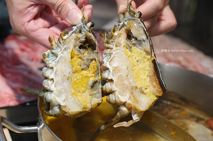 大魔大滿足鍋物(中壢店)。日本A5和牛、頂級龍蝦花蟹海鮮船,爽嗑13種夢幻食材每人只要千元,僅此一檔、錯過等明年! @蹦啾♥謝蘿莉 La vie heureuse