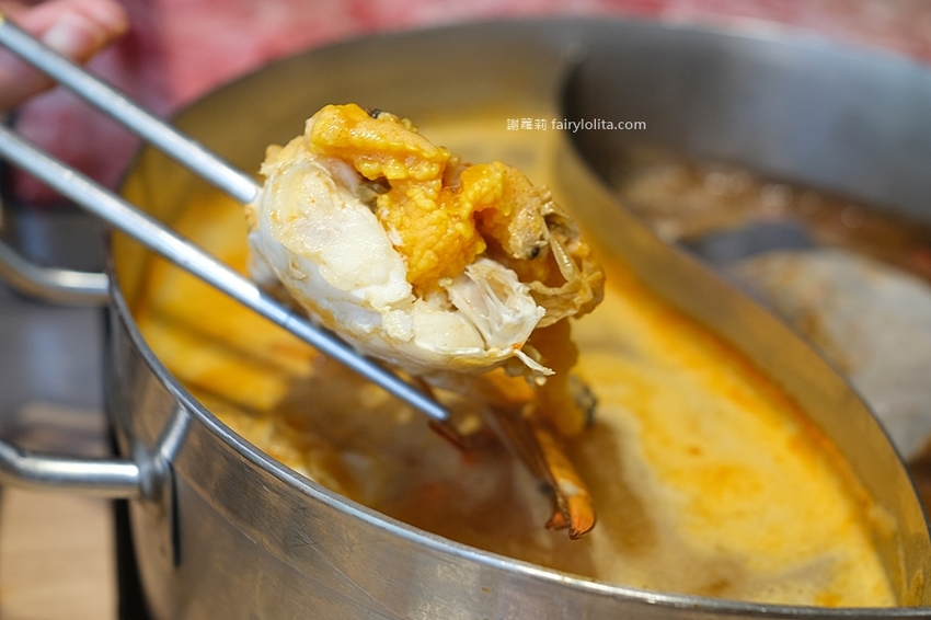 大魔大滿足鍋物(中壢店)。日本A5和牛、頂級龍蝦花蟹海鮮船,爽嗑13種夢幻食材每人只要千元,僅此一檔、錯過等明年! @蹦啾♥謝蘿莉 La vie heureuse