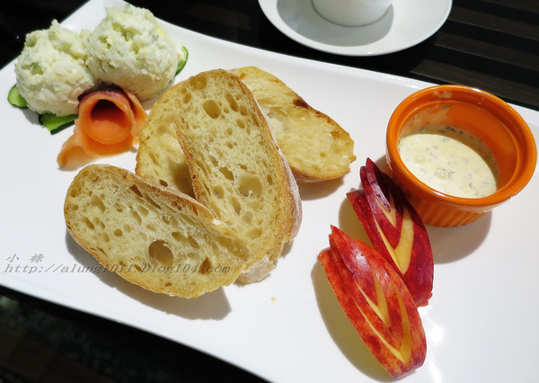 Cest La Vie 瑟.拉威咖啡館:遇見有手感溫度的.. Cest La Vie 瑟.拉威Caf'e Cest La Vie 瑟.拉威咖啡館:遇見有手感溫度的.. Cest La Vie 瑟.拉威Caf'e