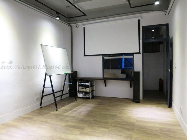 Cest La Vie 瑟.拉威咖啡館:遇見有手感溫度的.. Cest La Vie 瑟.拉威Caf'e Cest La Vie 瑟.拉威咖啡館:遇見有手感溫度的.. Cest La Vie 瑟.拉威Caf'e