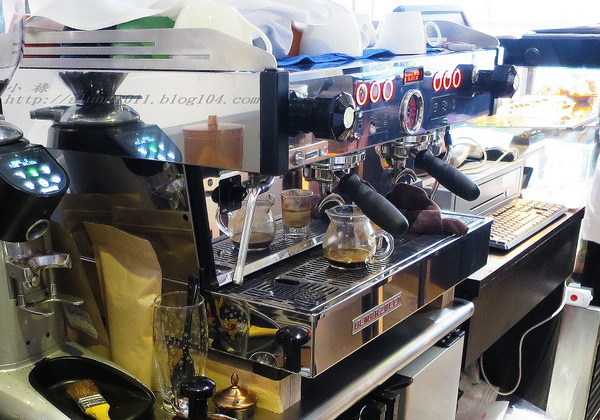 Cest La Vie 瑟.拉威咖啡館:遇見有手感溫度的.. Cest La Vie 瑟.拉威Caf'e Cest La Vie 瑟.拉威咖啡館:遇見有手感溫度的.. Cest La Vie 瑟.拉威Caf'e