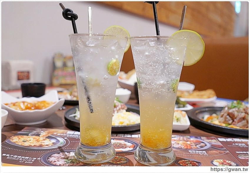 台中也能吃到石鍋拌拌冰，就在秀泰劉震川！！