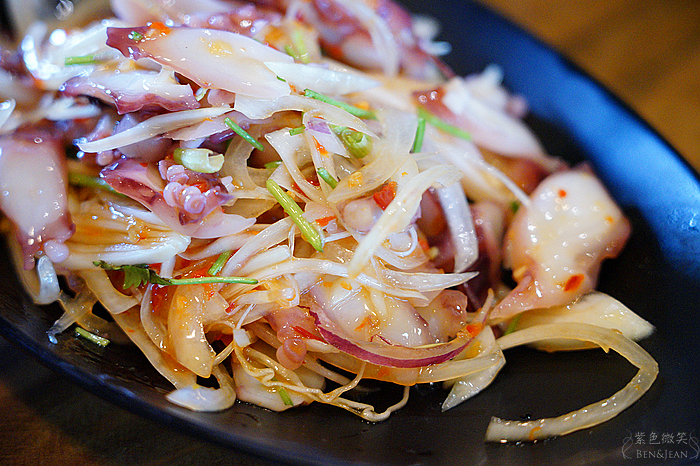 花蓮落羽松景觀餐廳！松湖驛站落羽松湖畔美景，品嚐各國美食合菜下午茶。