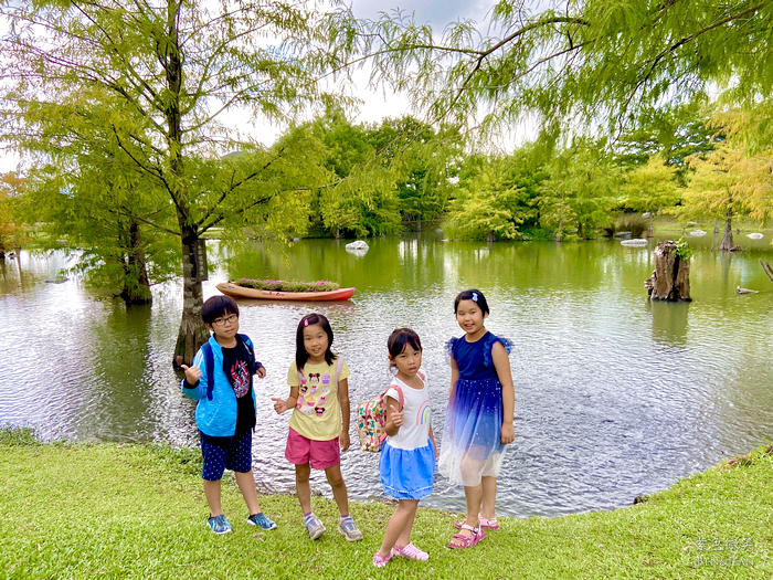 花蓮落羽松景觀餐廳！松湖驛站落羽松湖畔美景，品嚐各國美食合菜下午茶。