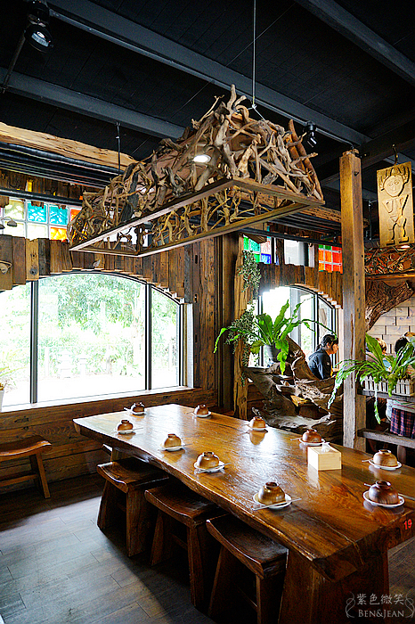 花蓮落羽松景觀餐廳！松湖驛站落羽松湖畔美景，品嚐各國美食合菜下午茶。