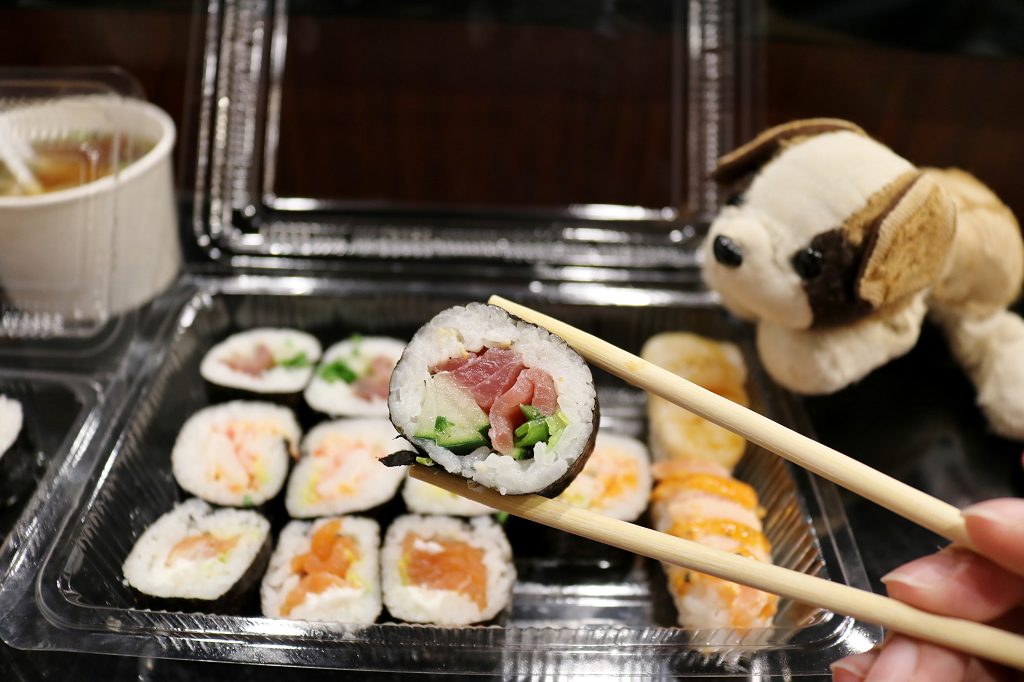 台北|Mr. Sushi(公館店) 澳洲壽司連鎖店 創意加州捲.外帶平價壽司 - 奇奇一起玩樂趣