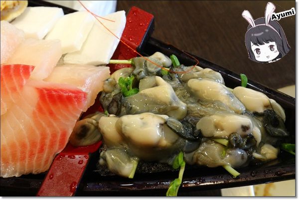 樂點涮涮鍋：[食記]►新北板橋區◄樂點涮涮鍋－天冷想吃鍋，來這就對了！自助吧還有水果跟蛋糕可以吃、推薦CP值超高的嚴選肩小排&海鮮總匯