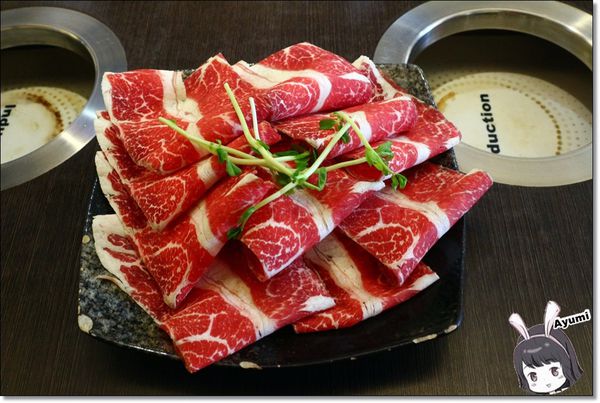 樂點涮涮鍋：[食記]►新北板橋區◄樂點涮涮鍋－天冷想吃鍋，來這就對了！自助吧還有水果跟蛋糕可以吃、推薦CP值超高的嚴選肩小排&海鮮總匯