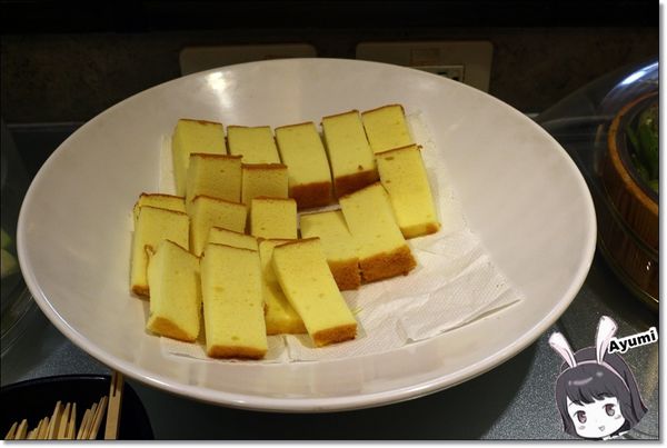 樂點涮涮鍋：[食記]►新北板橋區◄樂點涮涮鍋－天冷想吃鍋，來這就對了！自助吧還有水果跟蛋糕可以吃、推薦CP值超高的嚴選肩小排&海鮮總匯