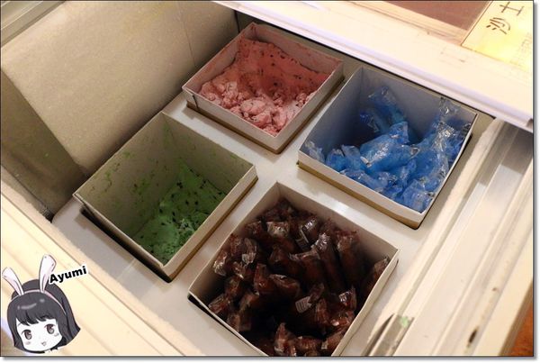 樂點涮涮鍋：[食記]►新北板橋區◄樂點涮涮鍋－天冷想吃鍋，來這就對了！自助吧還有水果跟蛋糕可以吃、推薦CP值超高的嚴選肩小排&海鮮總匯