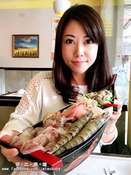 樂點涮涮鍋：【板橋美食】樂點涮涮鍋 豪華雙人海鮮鍋精心挑選新鮮食材+蔬果熬煮湯底讓您吃得到最天然滋味 板橋府中鍋物推薦 文末抽獎！