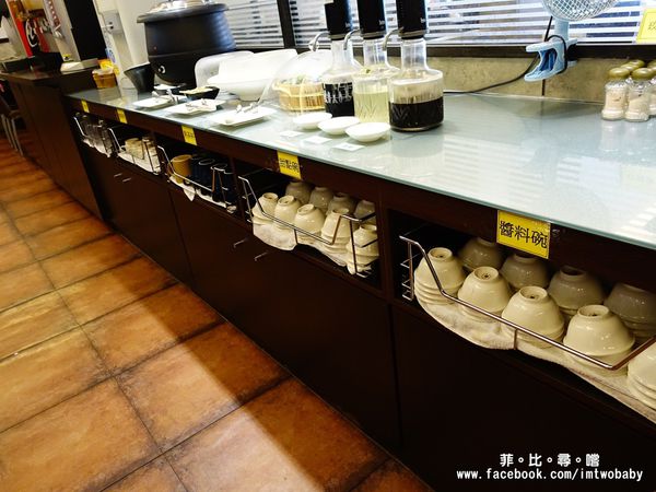 樂點涮涮鍋：【板橋美食】樂點涮涮鍋 豪華雙人海鮮鍋精心挑選新鮮食材+蔬果熬煮湯底讓您吃得到最天然滋味 板橋府中鍋物推薦 文末抽獎！