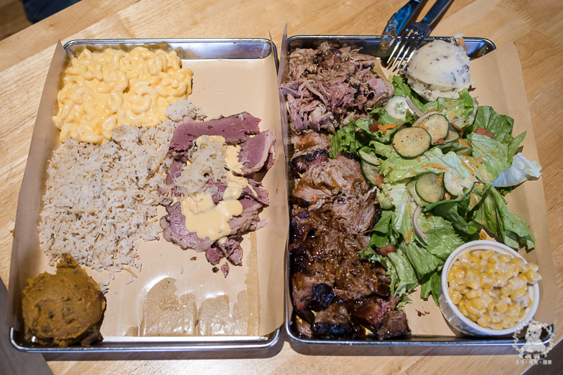 爸爸Kevin美食BBQ｜台北中山行天宮站食記｜GOOGLE評分1600則高達4.6分的美式烤肉料理，醬味香濃可口且台灣少見的特色美食 - 卡爾茗 C.L.M.