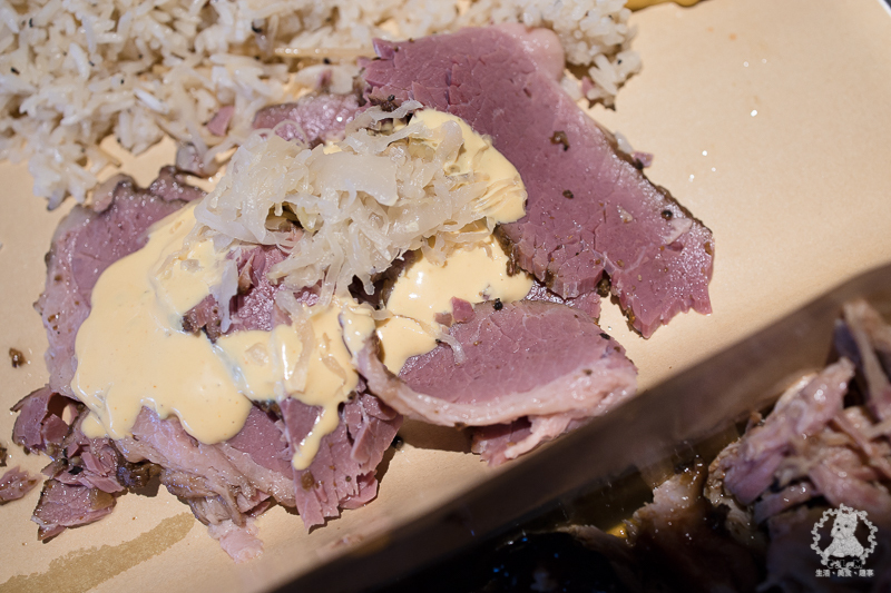 爸爸Kevin美食BBQ｜台北中山行天宮站食記｜GOOGLE評分1600則高達4.6分的美式烤肉料理，醬味香濃可口且台灣少見的特色美食 - 卡爾茗 C.L.M.