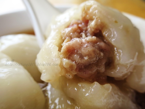 億富肉圓：銅板美食          ..億富肉圓