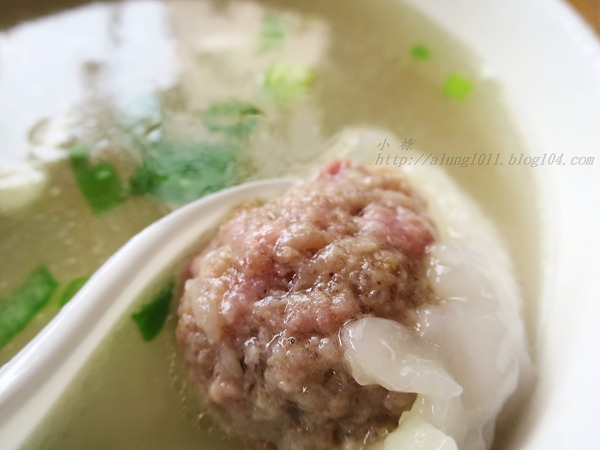 億富肉圓：銅板美食          ..億富肉圓