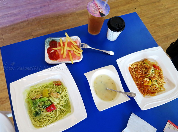 e岸咖啡生活館：不只是咖啡~    ..e岸咖啡