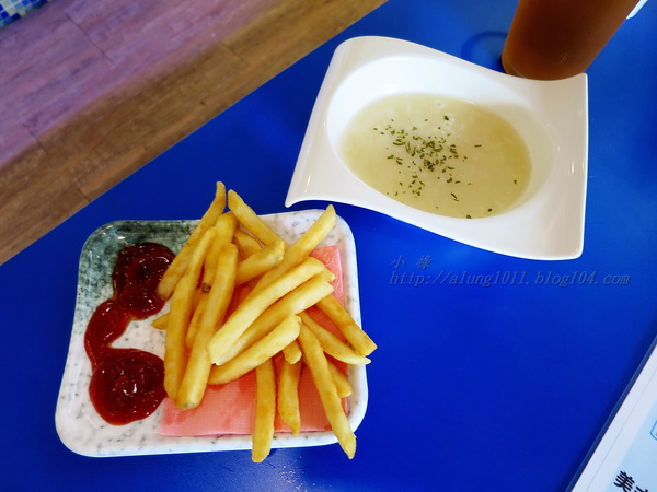 e岸咖啡生活館：不只是咖啡~    ..e岸咖啡