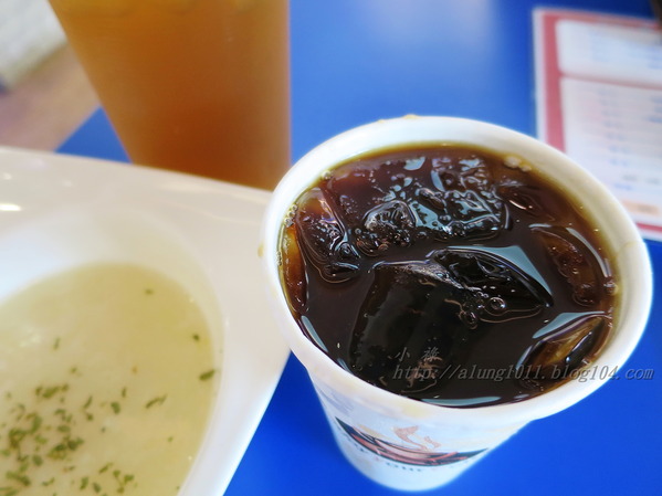 e岸咖啡生活館：不只是咖啡~    ..e岸咖啡