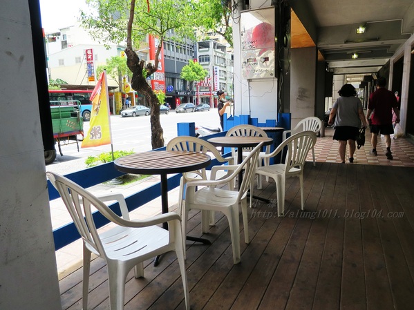 e岸咖啡生活館：不只是咖啡~    ..e岸咖啡