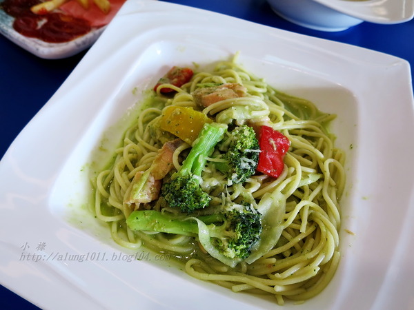 e岸咖啡生活館：不只是咖啡~    ..e岸咖啡