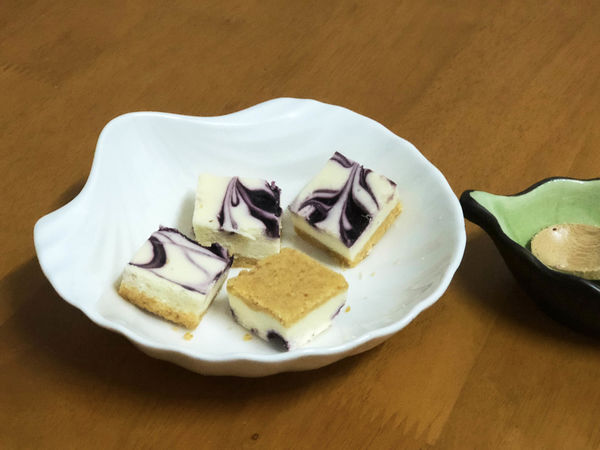 ●生活美食●喫貨巷九九號/一口一顆巧口乳酪蛋糕/下午茶甜點的首選/自己吃或是當伴手禮都合適