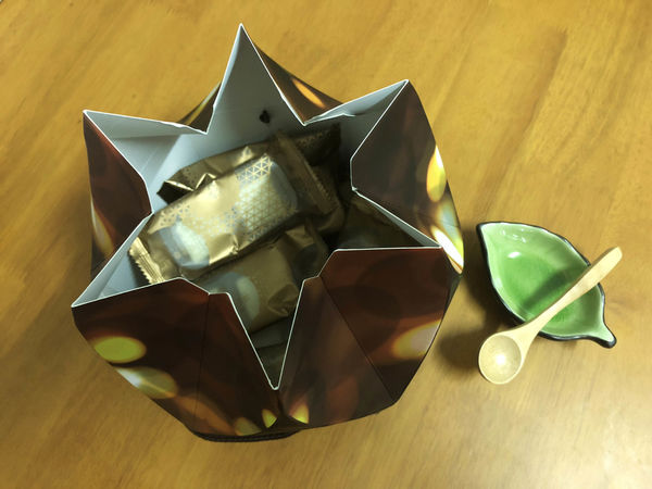 ●生活美食●喫貨巷九九號/一口一顆巧口乳酪蛋糕/下午茶甜點的首選/自己吃或是當伴手禮都合適