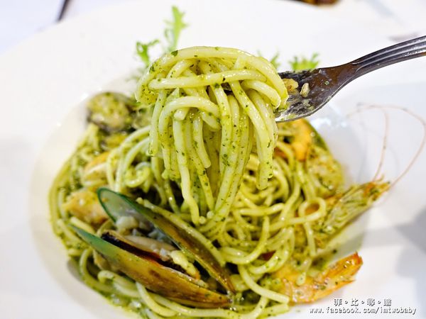 鬍子叔叔義麵工坊(新莊四維店):【新莊美食】鬍子叔叔義麵工坊-新莊四維店 高CP值義式料理雙人套餐份量十足 現消費打卡免費pizza歡樂送! 鬍子叔叔義麵工坊(新莊四維店):【新莊美食】鬍子叔叔義麵工坊-新莊四維店 高CP值義式料理雙人套餐份量十足 現消費打卡免費pizza歡樂送!