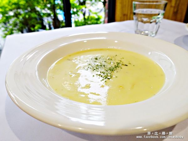 鬍子叔叔義麵工坊(新莊四維店):【新莊美食】鬍子叔叔義麵工坊-新莊四維店 高CP值義式料理雙人套餐份量十足 現消費打卡免費pizza歡樂送! 鬍子叔叔義麵工坊(新莊四維店):【新莊美食】鬍子叔叔義麵工坊-新莊四維店 高CP值義式料理雙人套餐份量十足 現消費打卡免費pizza歡樂送!