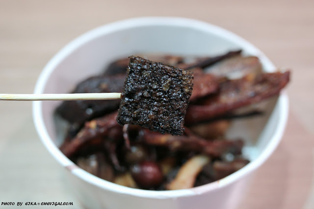 台中大雅│經家味東山鴨頭*飄香三十年的獨家滷汁香甜入味。先滷後炸的風味好迷人