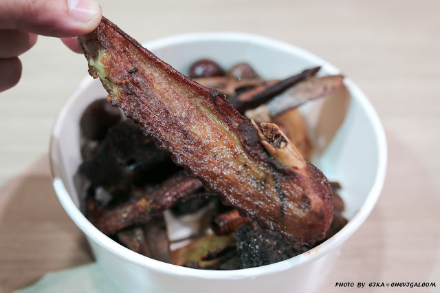 台中大雅│經家味東山鴨頭*飄香三十年的獨家滷汁香甜入味。先滷後炸的風味好迷人