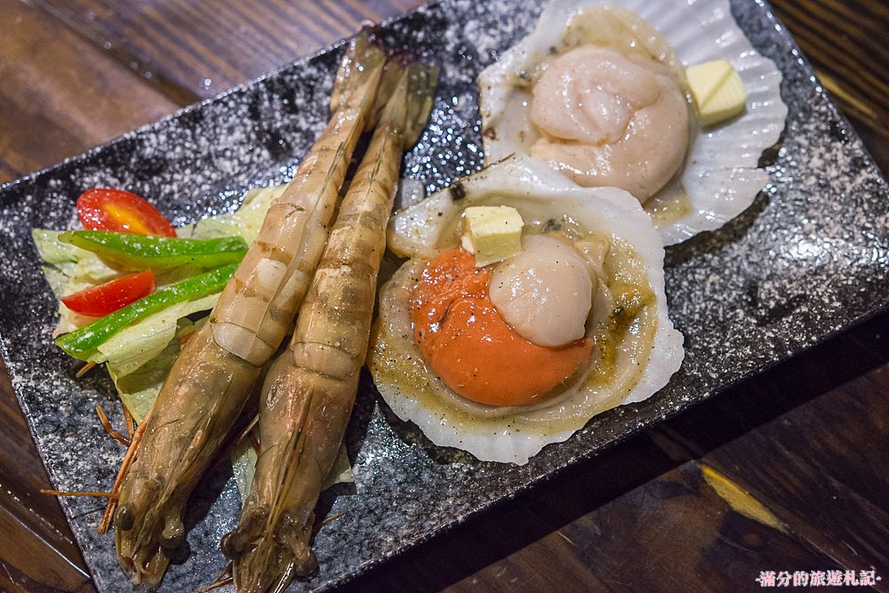 新北新店美食》新店燒烤 好男人燒肉酒食館 消夜居酒屋 精緻炭火燒肉 來燒肉酒食館遇見好男人 - 滿分的旅遊札記