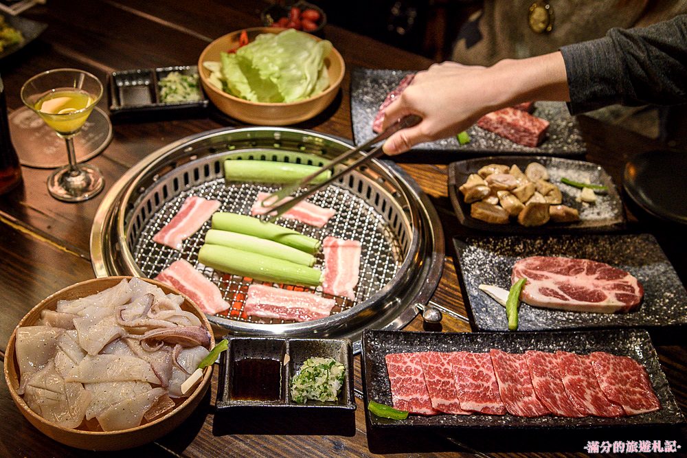 新北新店美食》新店燒烤 好男人燒肉酒食館 消夜居酒屋 精緻炭火燒肉 來燒肉酒食館遇見好男人 - 滿分的旅遊札記