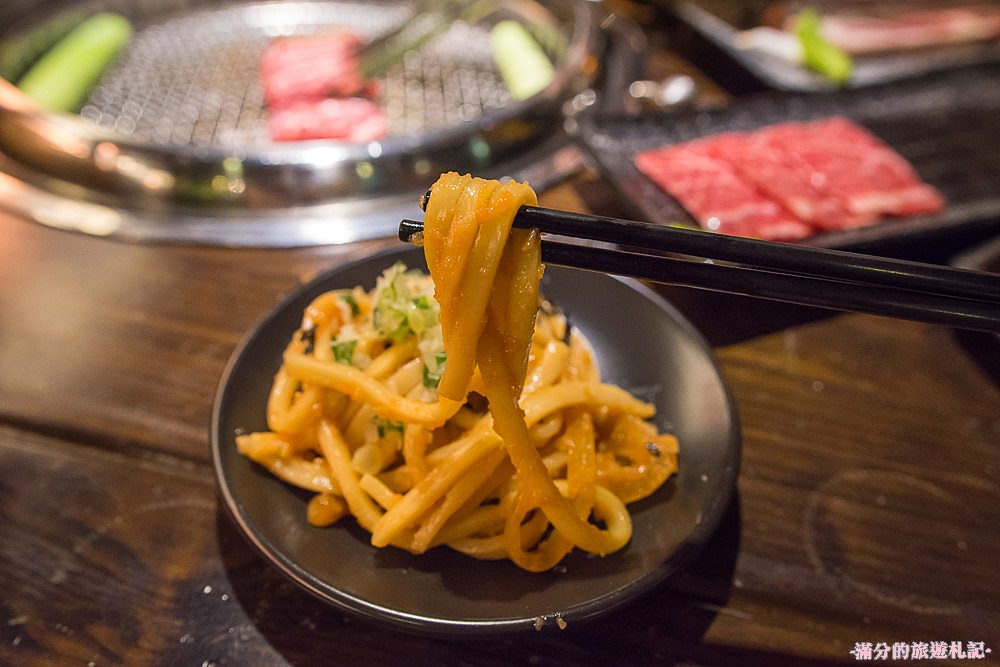 新北新店美食》新店燒烤 好男人燒肉酒食館 消夜居酒屋 精緻炭火燒肉 來燒肉酒食館遇見好男人 - 滿分的旅遊札記