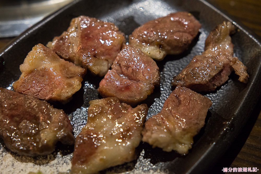 新北新店美食》新店燒烤 好男人燒肉酒食館 消夜居酒屋 精緻炭火燒肉 來燒肉酒食館遇見好男人 - 滿分的旅遊札記