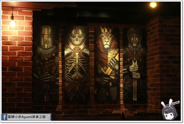 Chinesewhispers 悄悄話餐酒館：[食記]►台北大安區◄Chinese Whispers悄悄話餐酒館／三五好友小酌吃宵夜好去處／來到悄悄話你會愛上這杯／左左右右雞翅佐微辣甜醋醬／蘇格蘭白醬起司焗田螺附手工麵包