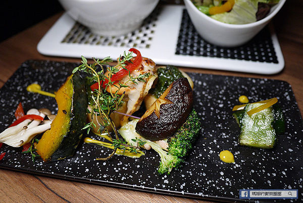 東區餐酒館推薦【悄悄話餐酒館】五星級創意無國界料理/台北東區美食