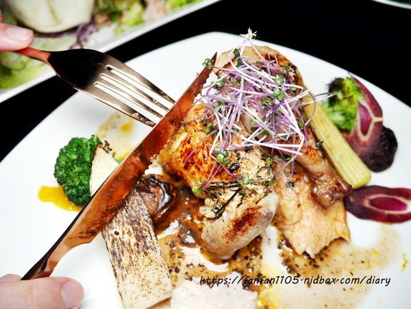 【台北餐酒館】Chinese Whispers悄悄話餐酒館 #浮誇系調酒 #歐陸料理 #餐酒館 #忠孝敦化站 (16).JPG