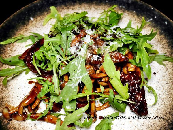 【台北餐酒館】Chinese Whispers悄悄話餐酒館 #浮誇系調酒 #歐陸料理 #餐酒館 #忠孝敦化站 (8).JPG