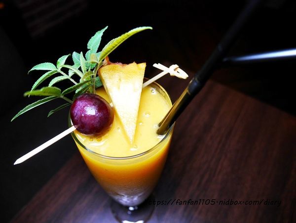 【台北餐酒館】Chinese Whispers悄悄話餐酒館 #浮誇系調酒 #歐陸料理 #餐酒館 #忠孝敦化站 (27).JPG