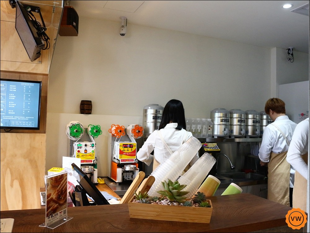 台中美食│勤美飲料店：植作茶