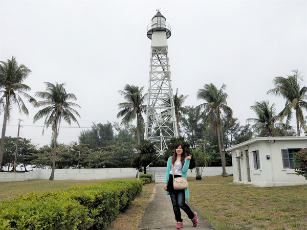 安平燈塔：【台南安平景點】交通部航港局安平燈塔~古蹟順遊白色景點
