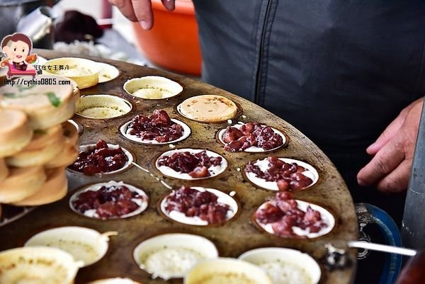 桃園中壢美食-大崙游泳池紅豆餅-媽呀!5元紅豆餅實在太佛心,還有濃濃的古早味 @民宿女王芽月-美食.旅遊.全台趴趴走