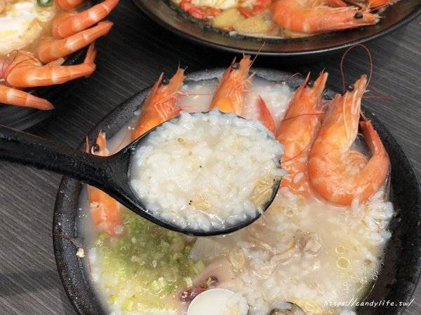 粥堂：台中美食│粥堂（龍蝦粥 螃蟹粥 拉麵）專賣店〃活體海鮮入料～處女蟳麻油麵線霸氣上桌！