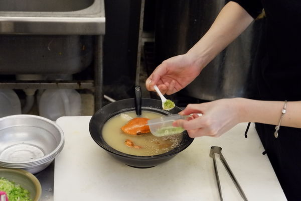 【食記】台中・南屯｜文心路粥堂・每日活體海鮮粥・給你超新鮮現殺現煮的大沙公和紅蟳！還有鮮甜的絲瓜蛤粥
