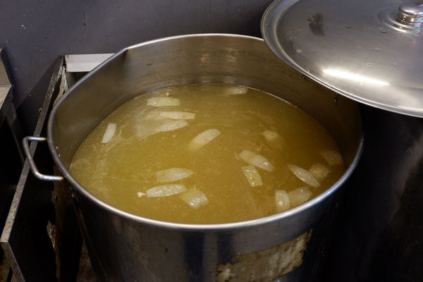 【食記】台中・南屯｜文心路粥堂・每日活體海鮮粥・給你超新鮮現殺現煮的大沙公和紅蟳！還有鮮甜的絲瓜蛤粥