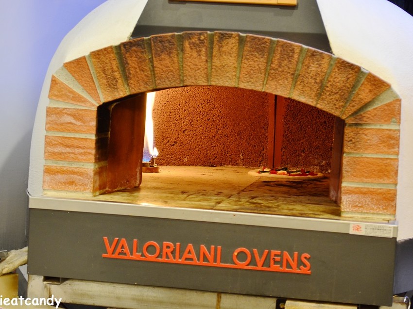 2019天母美食祭_Pizzeria OGGI 歐奇 義大利認證窯烤披薩│四人套餐飽到天靈蓋~ - 愛伊特candy的分享樂園