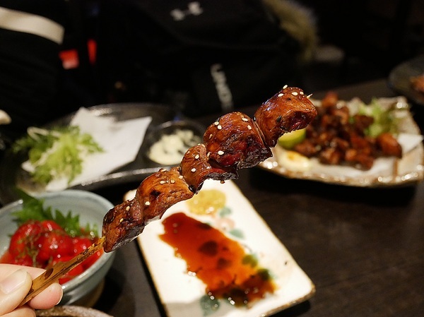 KOKORO串燒:KOKORO【心】居酒屋-台北中山區八條通日式居酒屋 相當多特色手路菜 在別地可是吃不到 一路從晚餐續到消夜